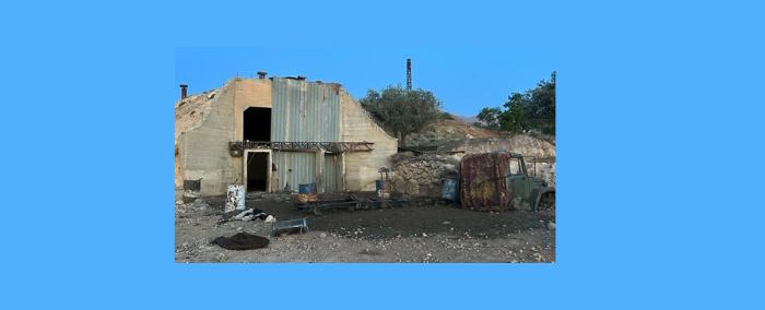 في سياق نزع أسلحة الجنوب السوري.. الجيش الإسرائيلي يدمر مقرًا عسكريا في جبل حرمون ويصادر "ما فاجأه"