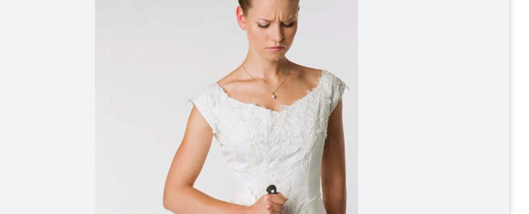 طعنته بالسكين بعد خلاف على مكان إقامة حفل الزفاف