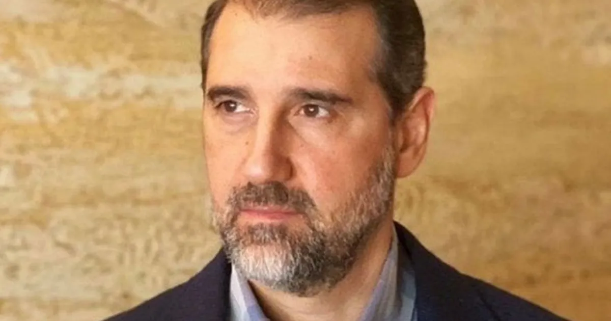 رامي مخلوف يتوعّد ويعد بعهد جديد..  تشكيل قوات نخبة من ١٥٠ ألف مقاتل لحماية الساحل السوري