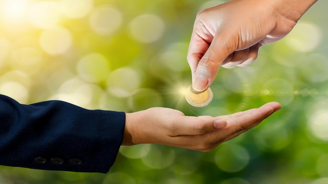 هل الإنسان كريم بالفطرة؟