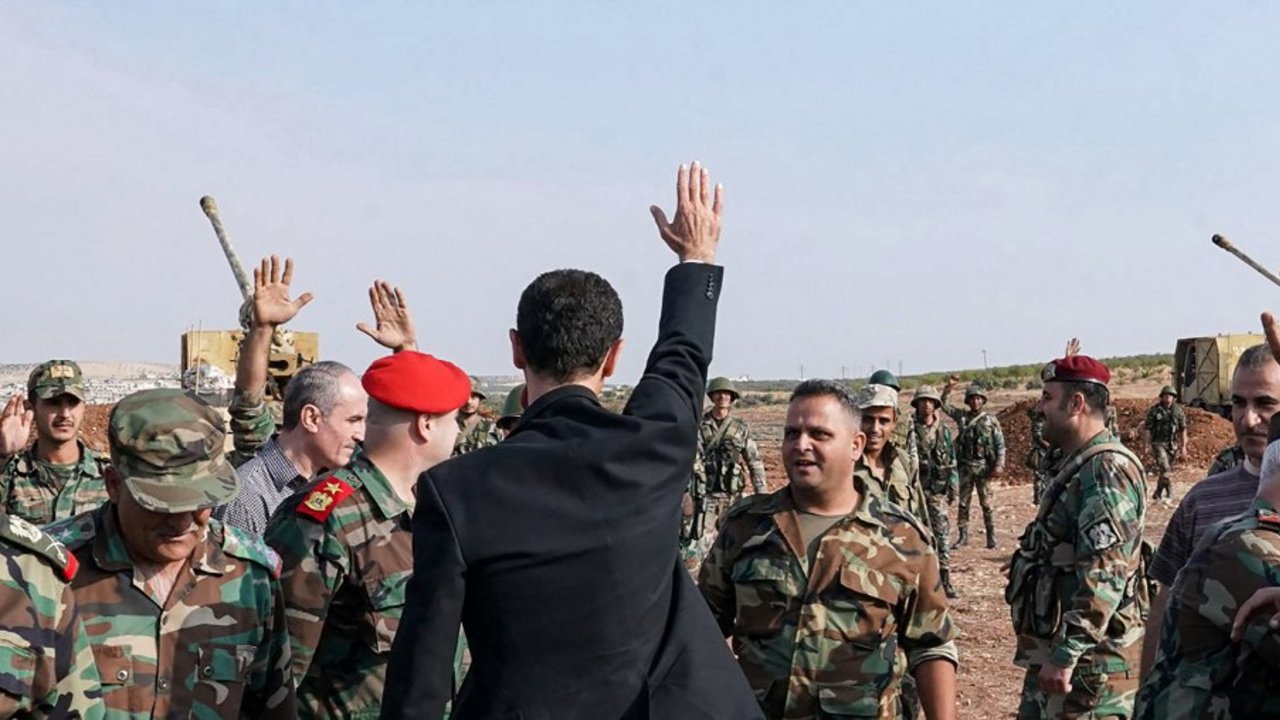 ضباط من "فلول" الأسد  وراء التصعيد في سوريا.. من هم؟