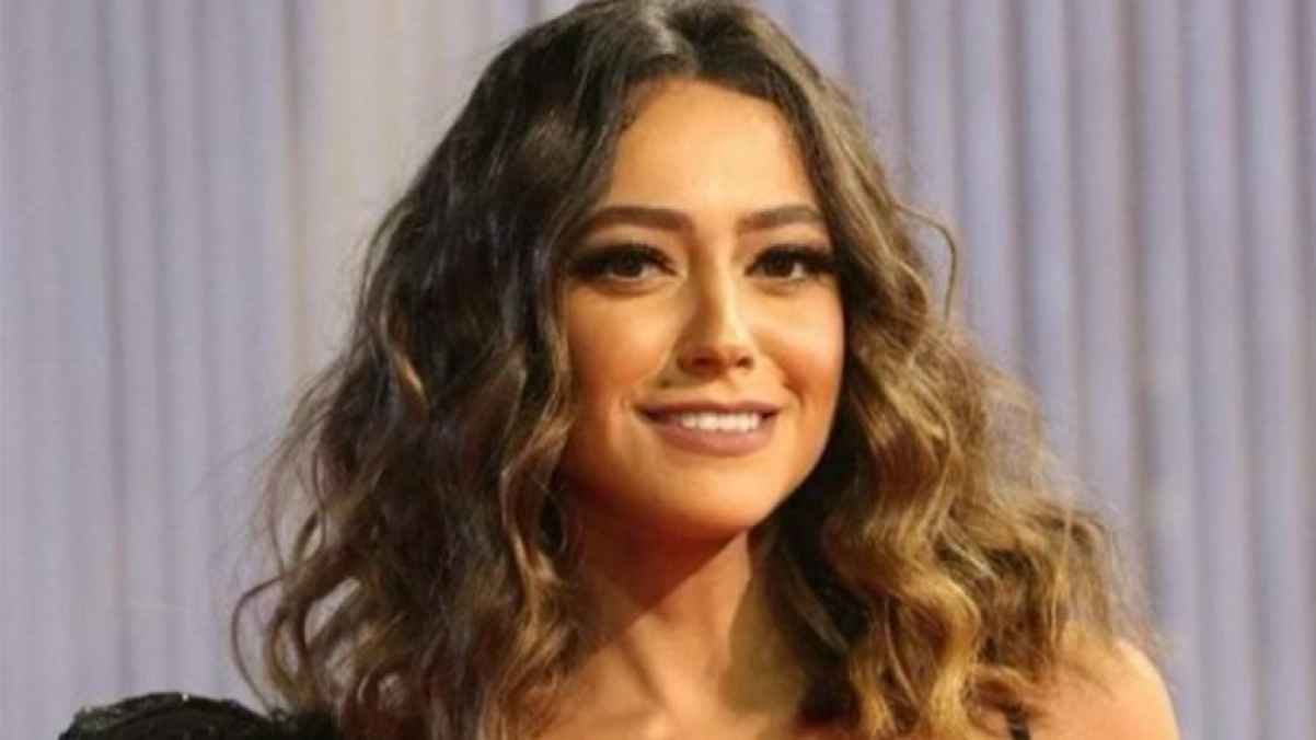 حقن التنحيف تتسبّب بشلل مؤقّت لفنانة مصرية