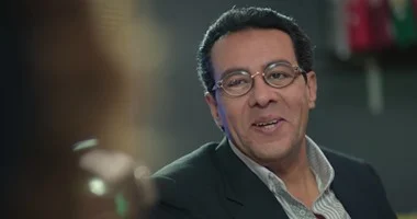 تلاسن وصفعات تودي بحياة ممثل مصري أمام مستشفى