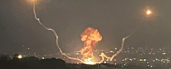 الجيش الإسرائيلي يعلن استهداف مخازن أسلحة عدة في البقاع واغتيال مسؤول في وحدة الصواريخ في الجنوب