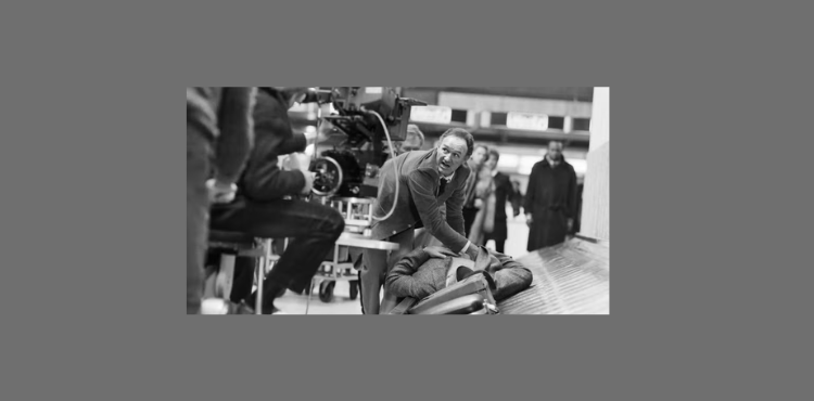 العثور على ممثل أميركي وزوجته وكلبهما جثثا هامدة