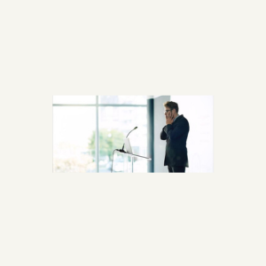 تخشى التحدث أمام الآخرين؟ 4 خطوات تساعدك على كسر حاجز الخوف وتعزيز ثقتك بنفسك