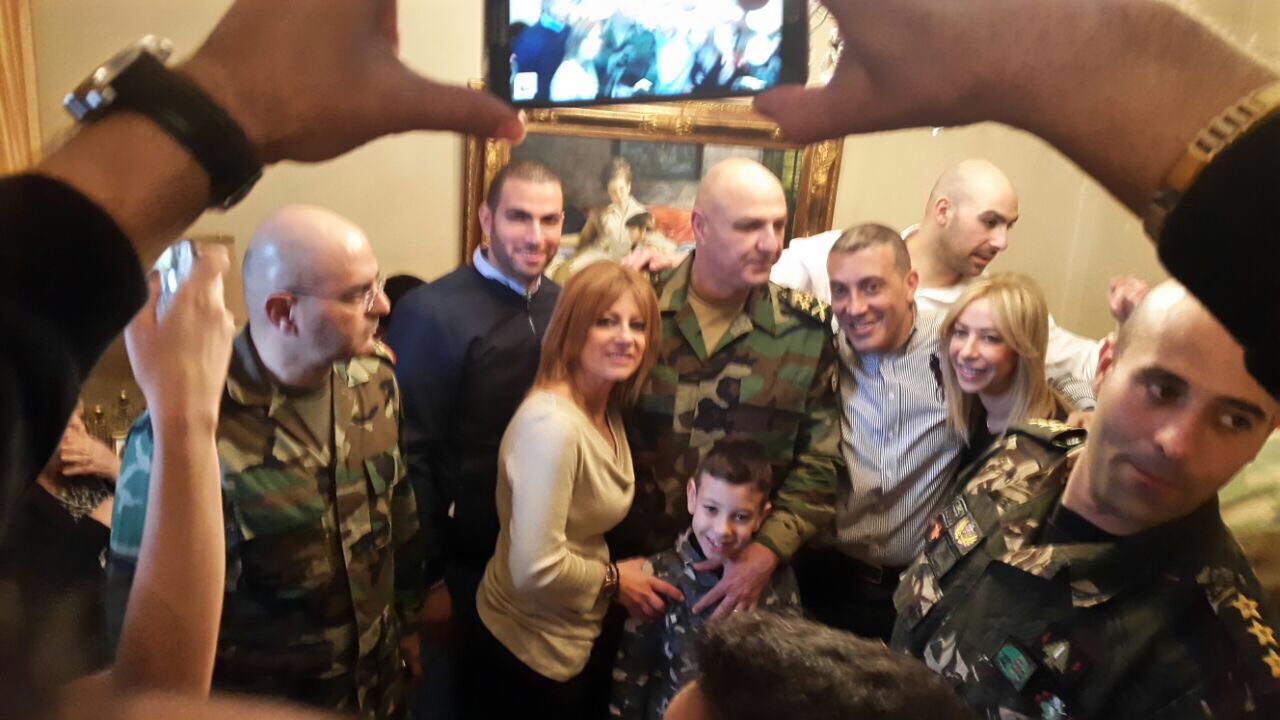 نقولا ناصيف/ القائد يظهر البروفيل السلبي للرئيس