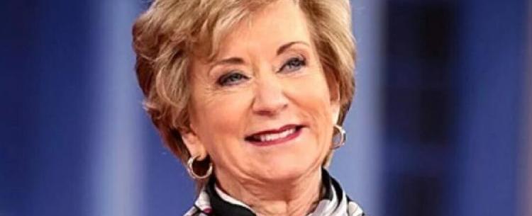 ترامب يختار الرئيسة السابقة لاتحاد المصارعة لتولي حقيبة التعليم