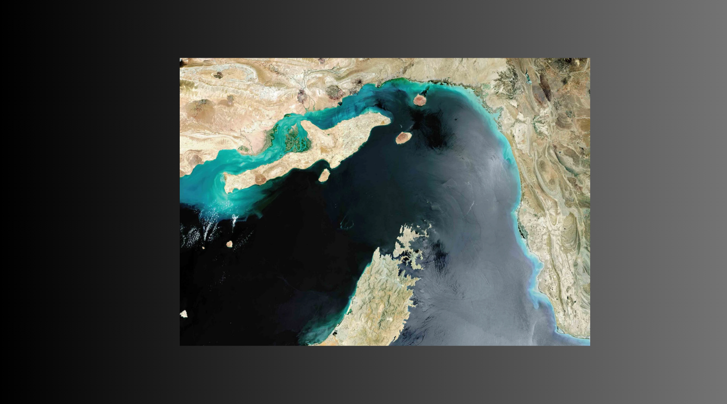 هل تغلق ايران مضيق هرمز أو ترتدع؟