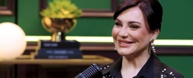 سلاف فواخرجي : "بشار الأسد شريف ولم يقتل شعبه"