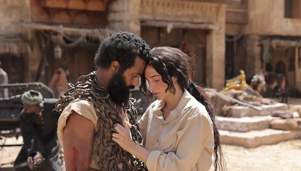 "إنتِ مجنونة؟".. محمد رمضان لممثلة لبنانية