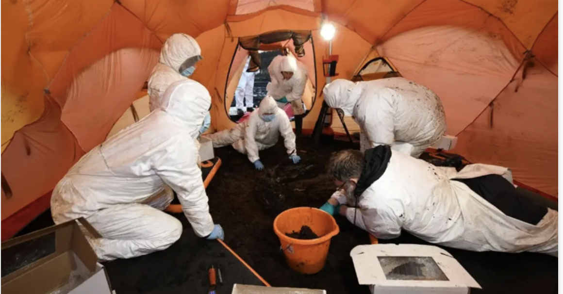 فرنسا.. الطعن بحكم مخفّف لوالدين خططا تنفيذ "تضحية طقسية" بحق ابنهما 