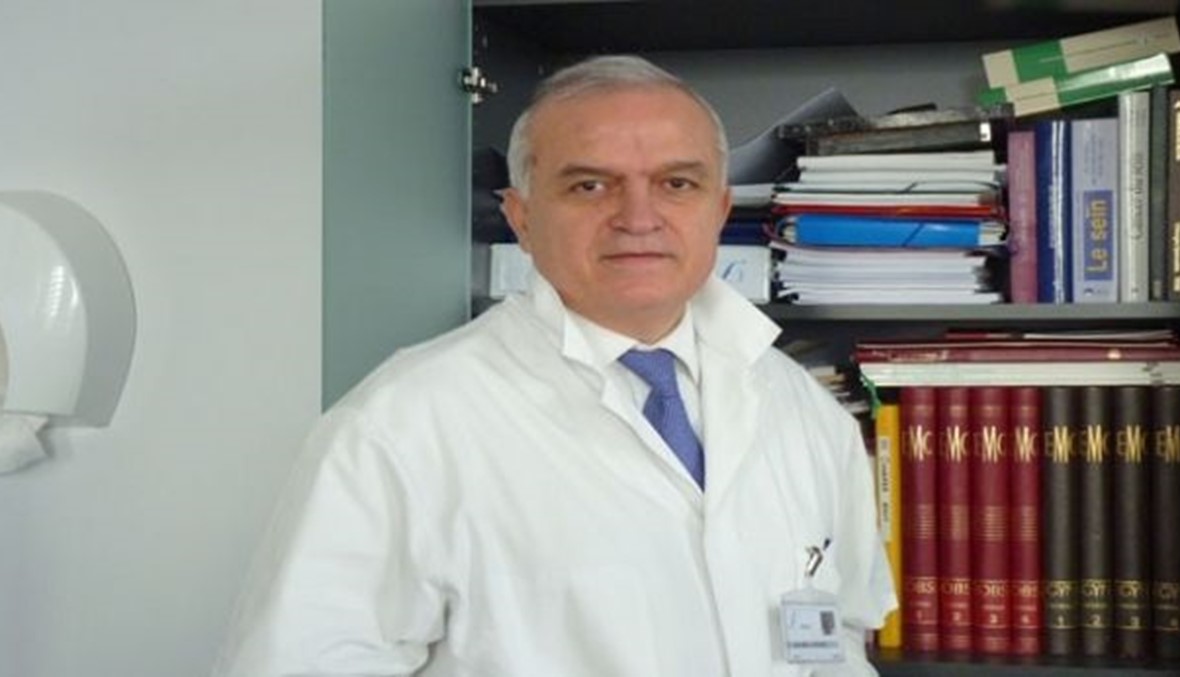 الرئيس الفرنسي يمنح البروفيسور جمال الايوبي وسام الاستحقاق الاستثنائي