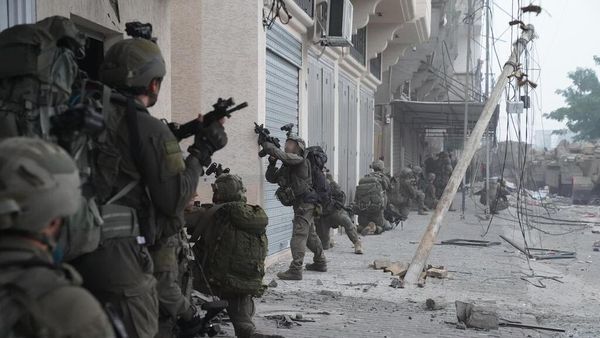 ما هو دور النساء في مقاومة "حماس" للهجوم الإسرائيلي في غزة؟