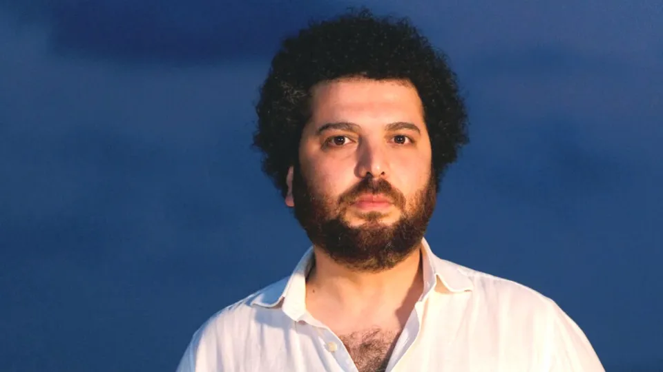 حبس مخرج إيراني بعد عرض فيلمه في مهرجان "كان"