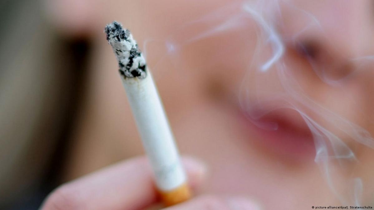  إضافة إلى خطر الإصابة بالخرف والزهايمر.. التدخين يقلّص حجم الدماغ 