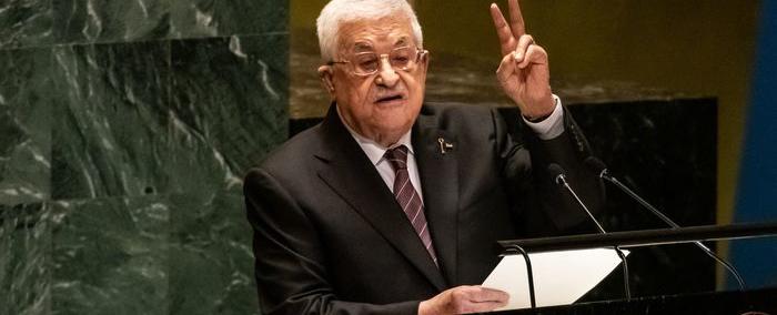 محمود عباس يعرض لخطة تضمن مستقبل الفلسطينيين: لا نريد محاربة الإسرائيليين ولا نستطيع