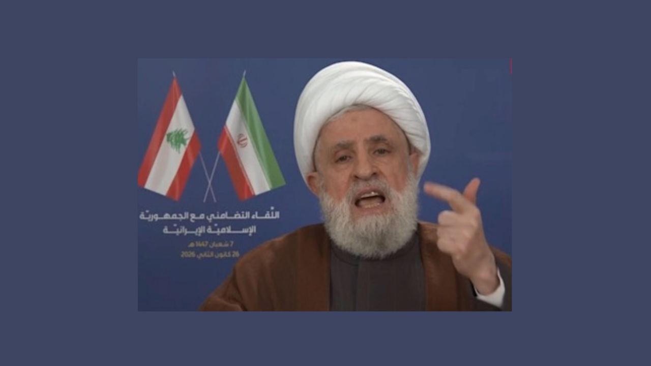 "لك ملا سؤال".. قاسم يؤكد تدخّل حزب الله لحماية خامنئي