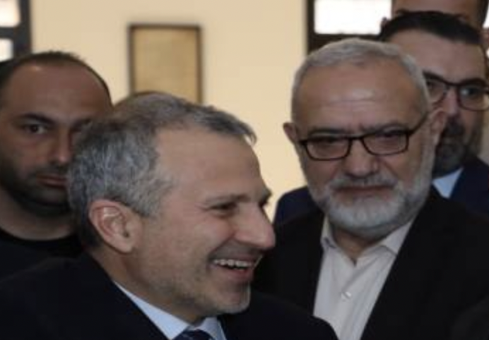 قداس بأبعاد سياسية.. قماطي لباسيل من كنيسة حارة حريك: "انشالله دايمًا منترافق"