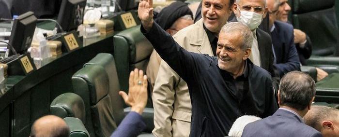 إيران تلهث وراء مئة مليار دولار ولبنان يدفع كلفة مئة ألف صاروخ!