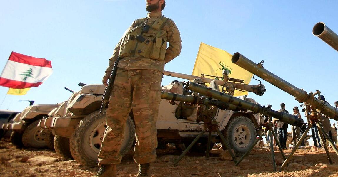 موقع خامنئي: 30٪ من الجيش اللبناني من حزب الله وهو امتداد للباسيج الإيراني