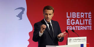 وصف "حزب الله" بالقوة العسكرية الارهابية..ماكرون: نعمل وواشنطن لتطبيق  القرار ١٧٠١ بدقة 