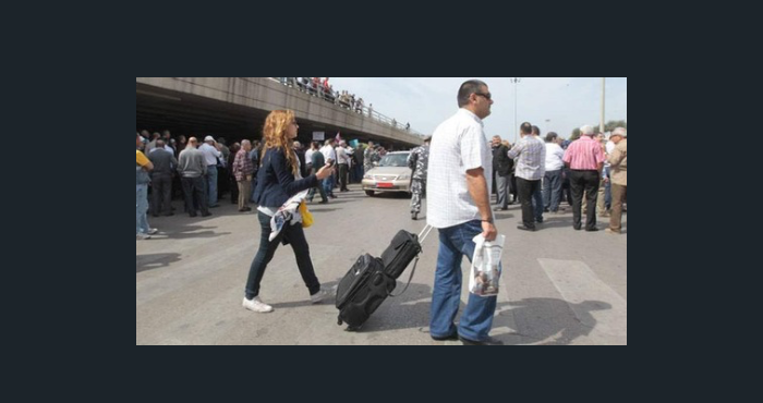 من إنجاز الانتخابات إلى تاكسي المطار... دولة ال "ع الوعد يا كمون"