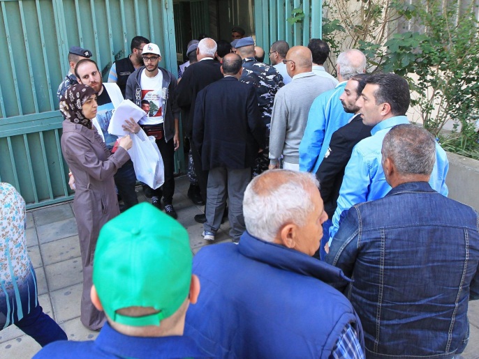 كم يبلغ عدد البلديات والمجالس الإختياريّة التي "يتفانى النواب" لإرجاء سابع انتخاباتها؟