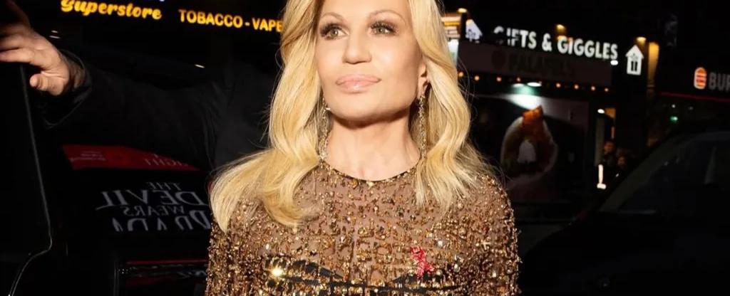 دوناتيلا فيرساتشي... بملامح وجه مختلفة