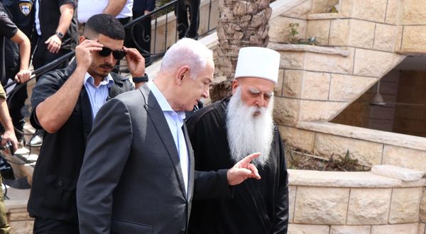 وفد درزي سوري كبير  يتوجه إلى "الجولان" واجتماع مرتقب مع طريف