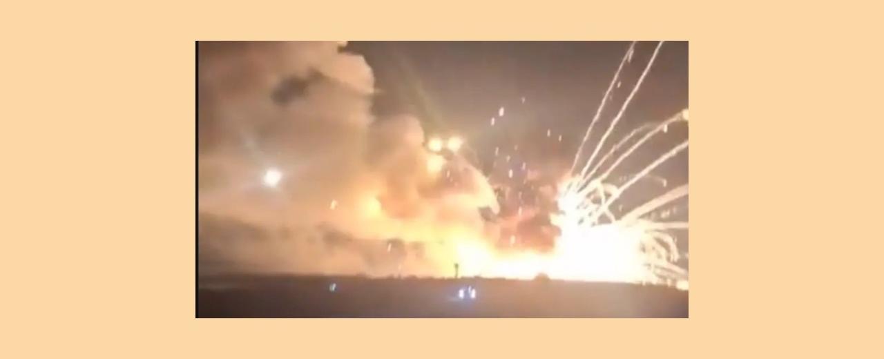 ما الذي يحدث في سوريا؟ مستودعات الأسلحة تنفجر تباعاً.. وانفجار ضخم يهزّ حلب