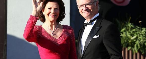 ملك السويد الذي يعاني عسر القراءة.. يعتذر بعد أن أخطأ في نطق اسم حفيدته