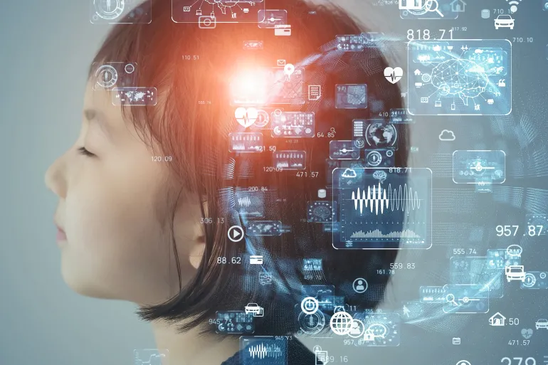 تقدّم في عُمر أدمغتهم.. كيف أثرت "كورونا" على المراهقين؟