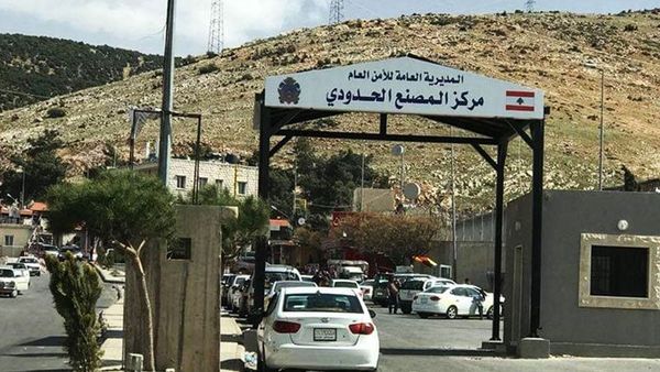 الجيش الاسرائيلي يسيطر على معابر التهريب بين لبنان وسوريا ويعطل بعد تحذير طريق المصنع