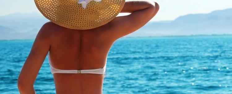 احذروا ضربات الشمس والتسمّر... أخصائية سرطان جلد تكشف المخاطر