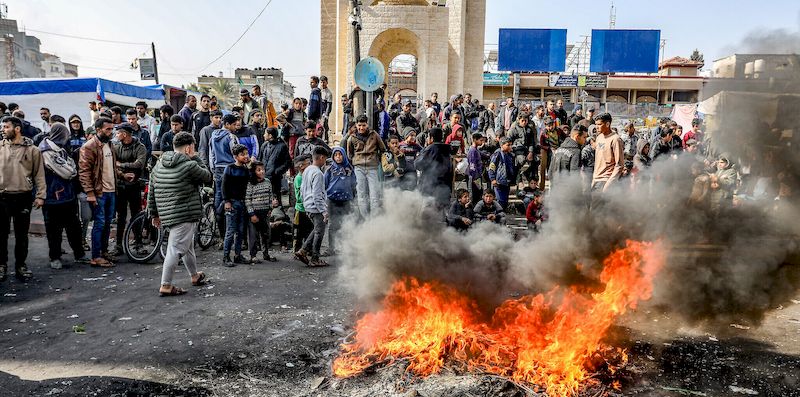 غضب في رفح بسبب الغلاء الفاحش:  هل أتوا بنا الى هنا من أجل قتلنا جوعًا؟