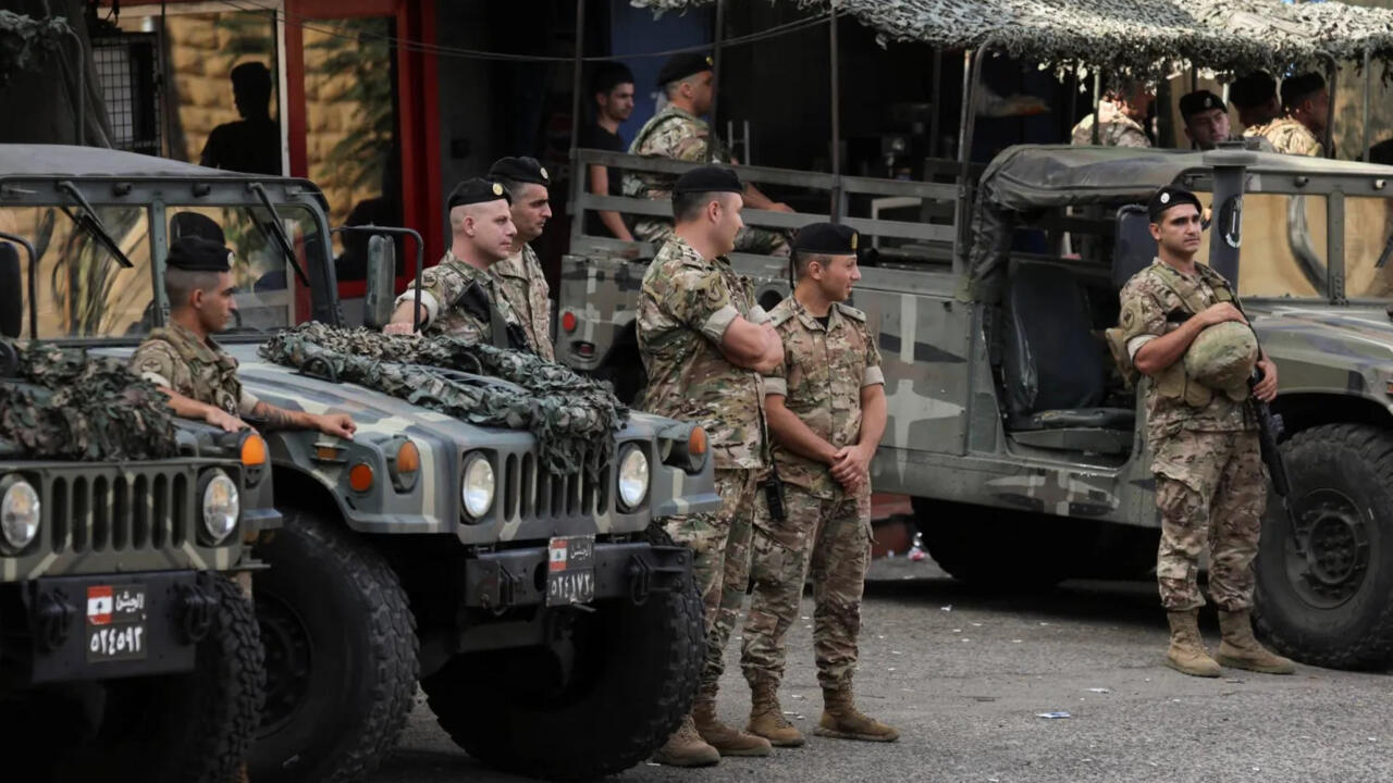 شهداء للجيش بانفجار خلال تفكيك مخزن أسلحة لحزب الله..  وفتح تحقيق لتحديد الأسباب