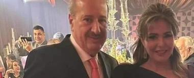 بعد 30 سنة وزواجين.. صابرين ترتبط بحبّها الأول المنتج عامر الصباح