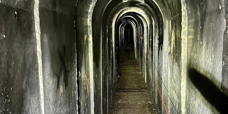 إسرائيل "تكتشف" نفقًا في غزة يصل شمال القطاع بجنوبه