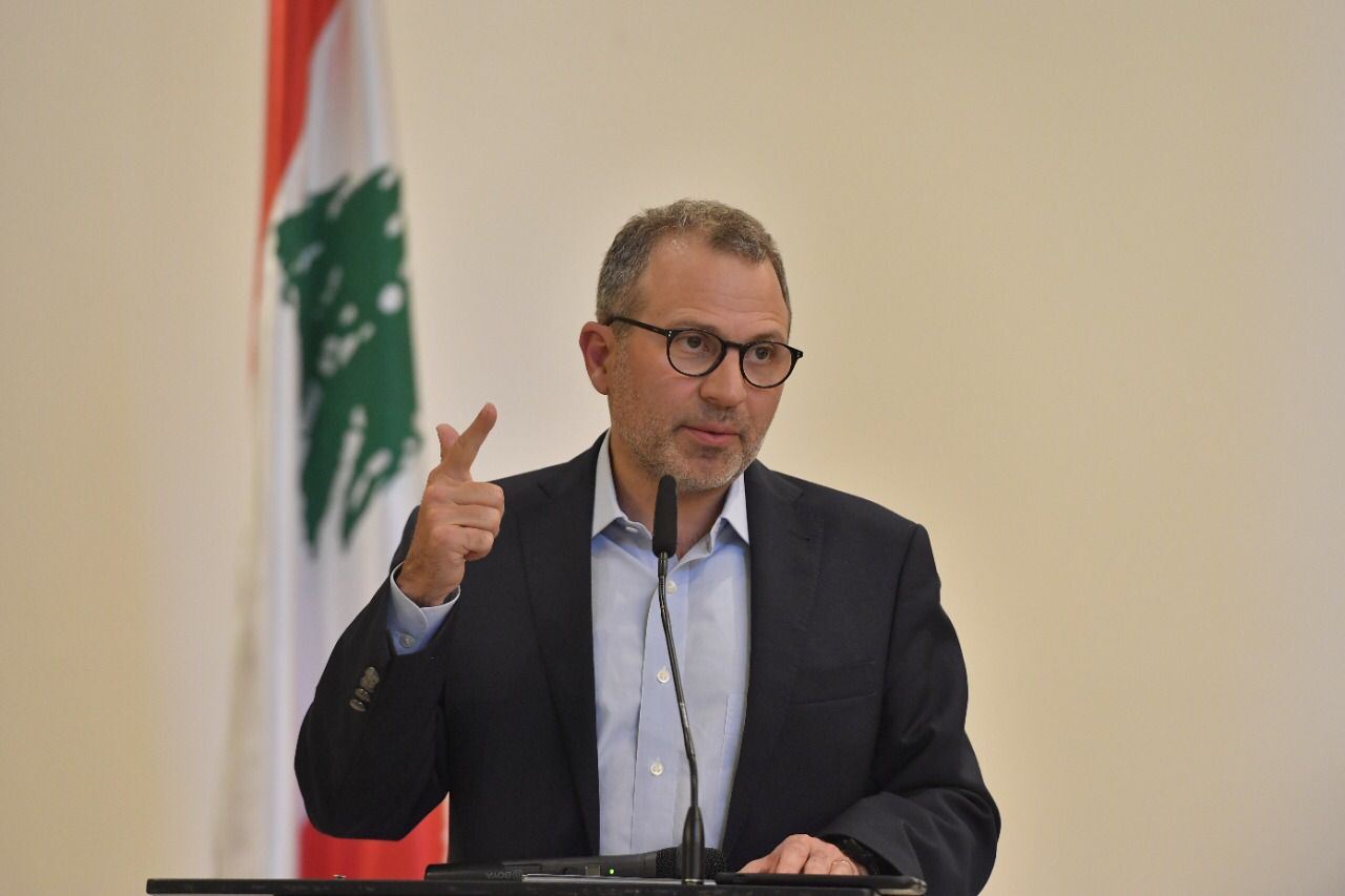 باسيل بعد "التعديل".. محاباة "حزب الله" وكسب ود المسيحيين!