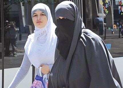 نساء محجبّات: "كان حلمي أن أرتدي ما أشاء"