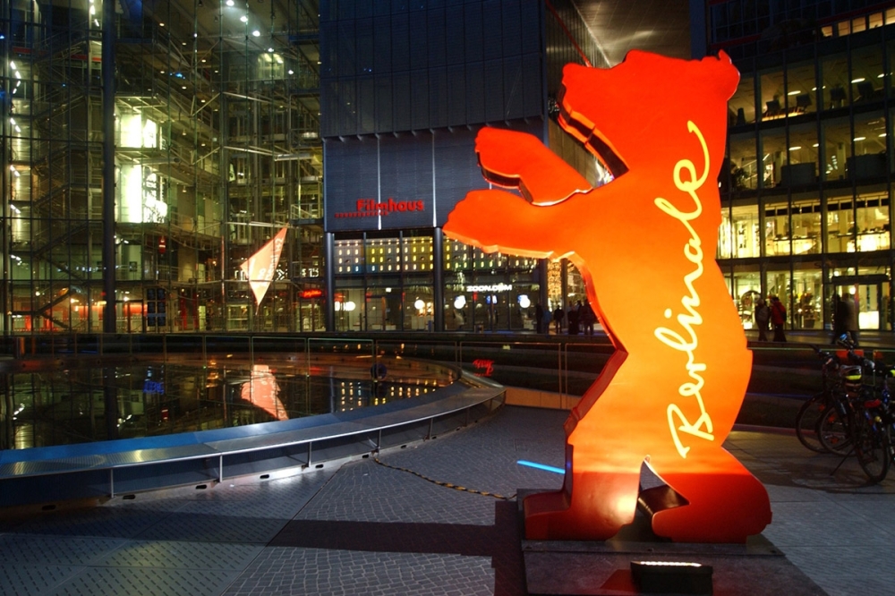 مهرجان برلين السينمائي يفتتح دورته ال٧٥ بفيلم عن لاجئة سورية 