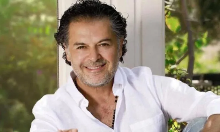 راغب علامة ينفي مكالمة منسوبة إليه يسيء فيها لـ نصرالله 