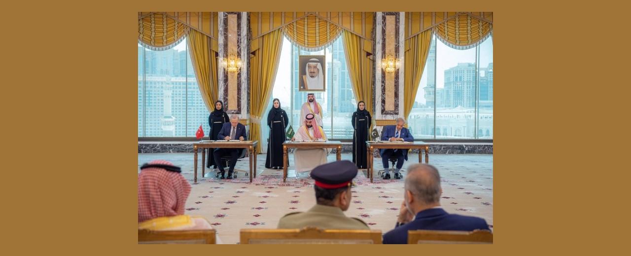 20 «الحلف» ضد طهرانَ على ثلاث جبهات