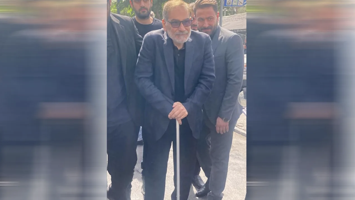 بعد إعلان إسرائيل مقتله... قائد إيراني آخر يظهر في مراسم التشييع بطهران