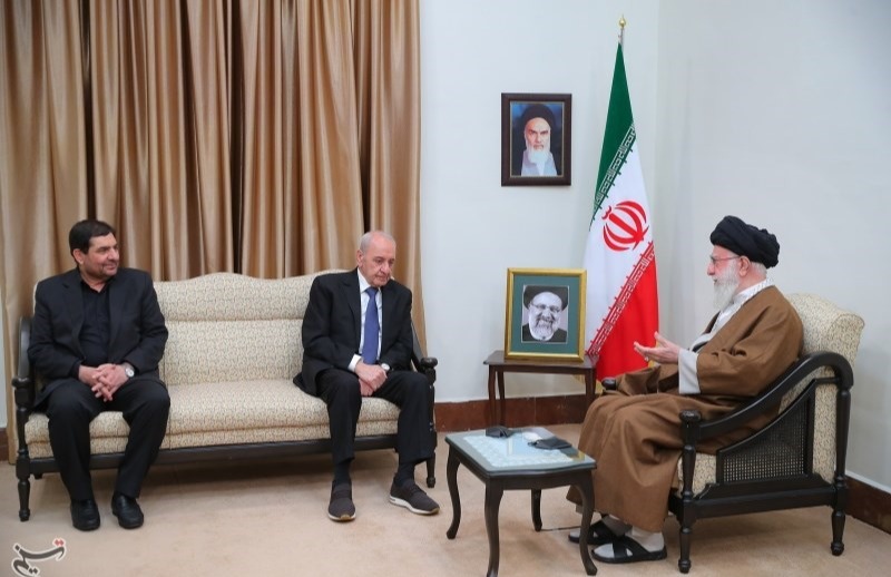 الخامنئي: علاقة قرابة وأخوة تربطنا بلبنان ونصرالله