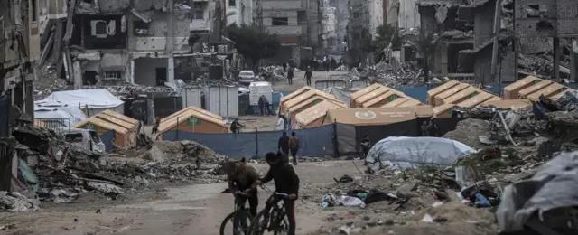 التهجير مقابل ٥٠٠٠ دولار ووصاية لـ ١٠ سنوات.. "واشنطن بوست" تكشف تفاصيل خطة ترامب لغزة