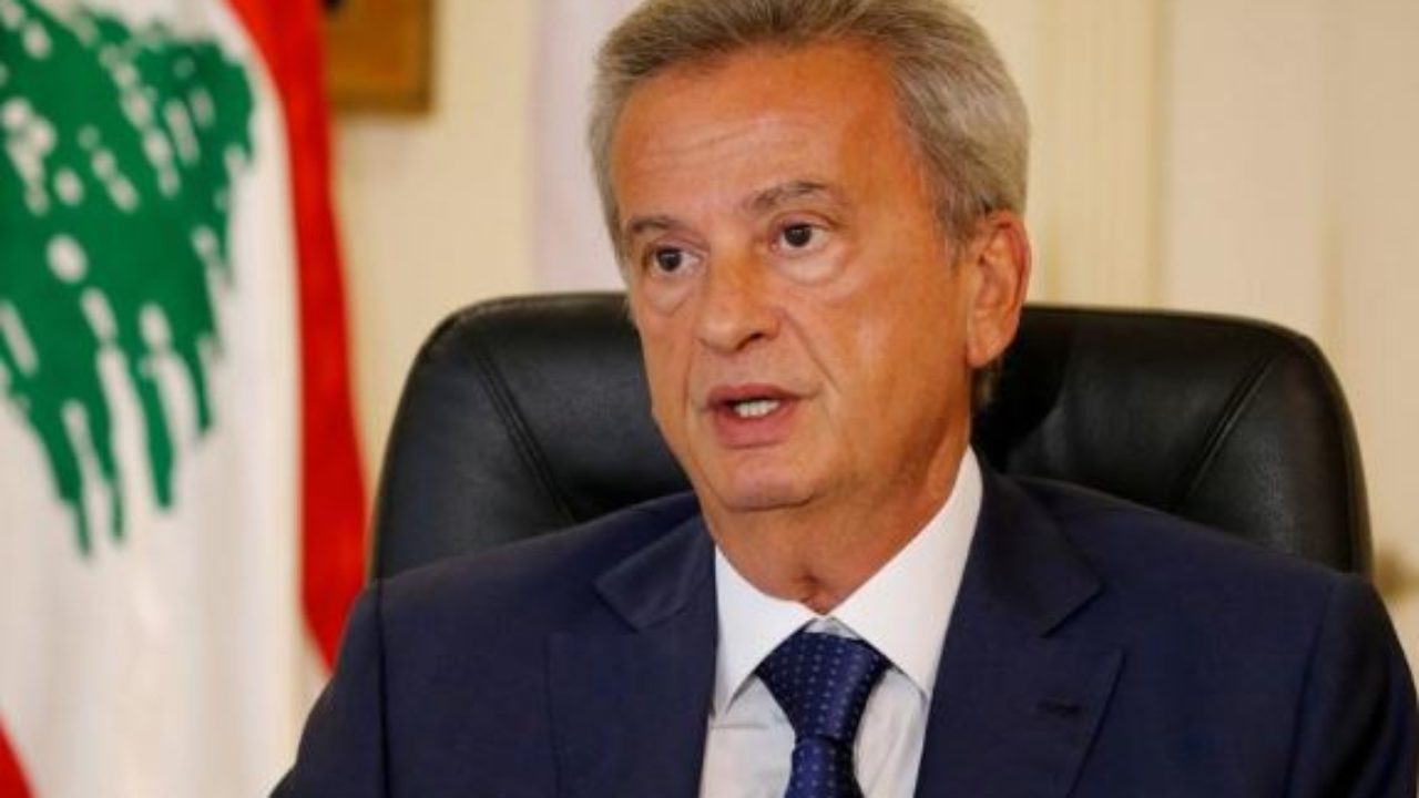 الخزانة الاميركية تحقق مع سلامة "مسيء الأمانة".. ماذا يخبئ "الفلاش ميموري"؟!