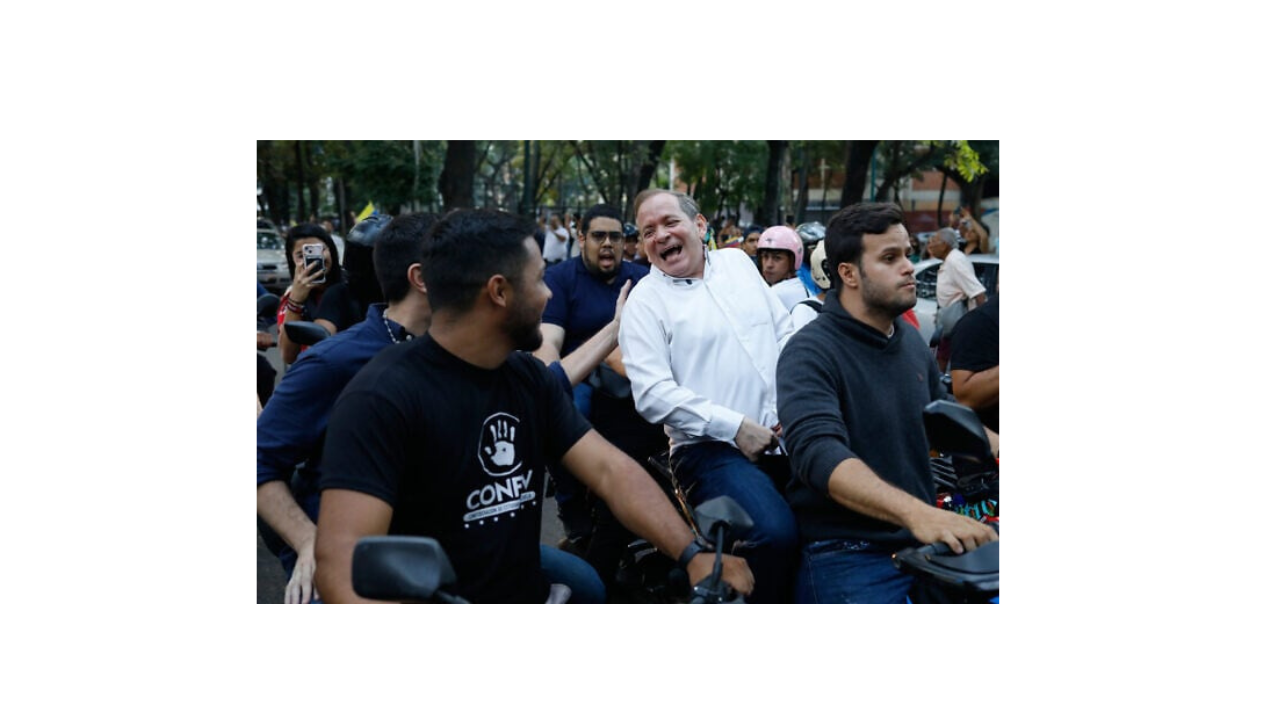 فنزويلا تفرج عن معارضين بارزين تحت ضغط دولي متصاعد