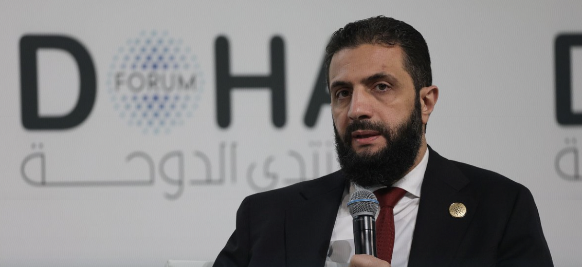 هكذا ردّ الشرع على اتهامه بالإرهاب